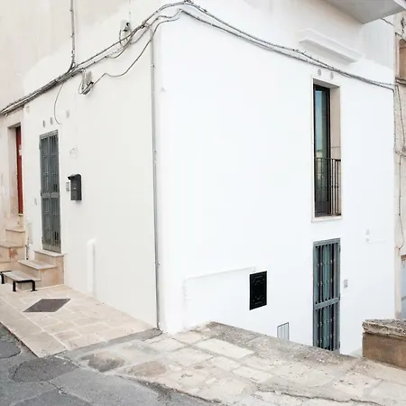 Milestone House